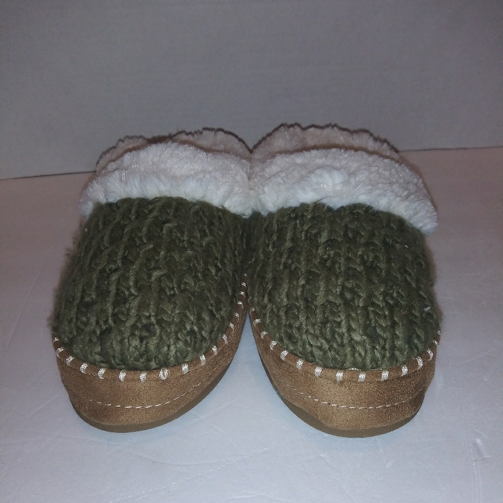 Malpaw slippers